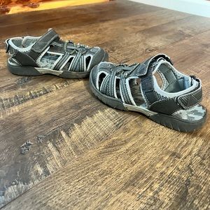Size 1 Boy Sandles Outdoor